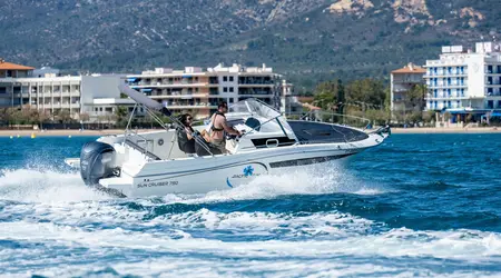 Pacific Craft 750 Sun Cruiser